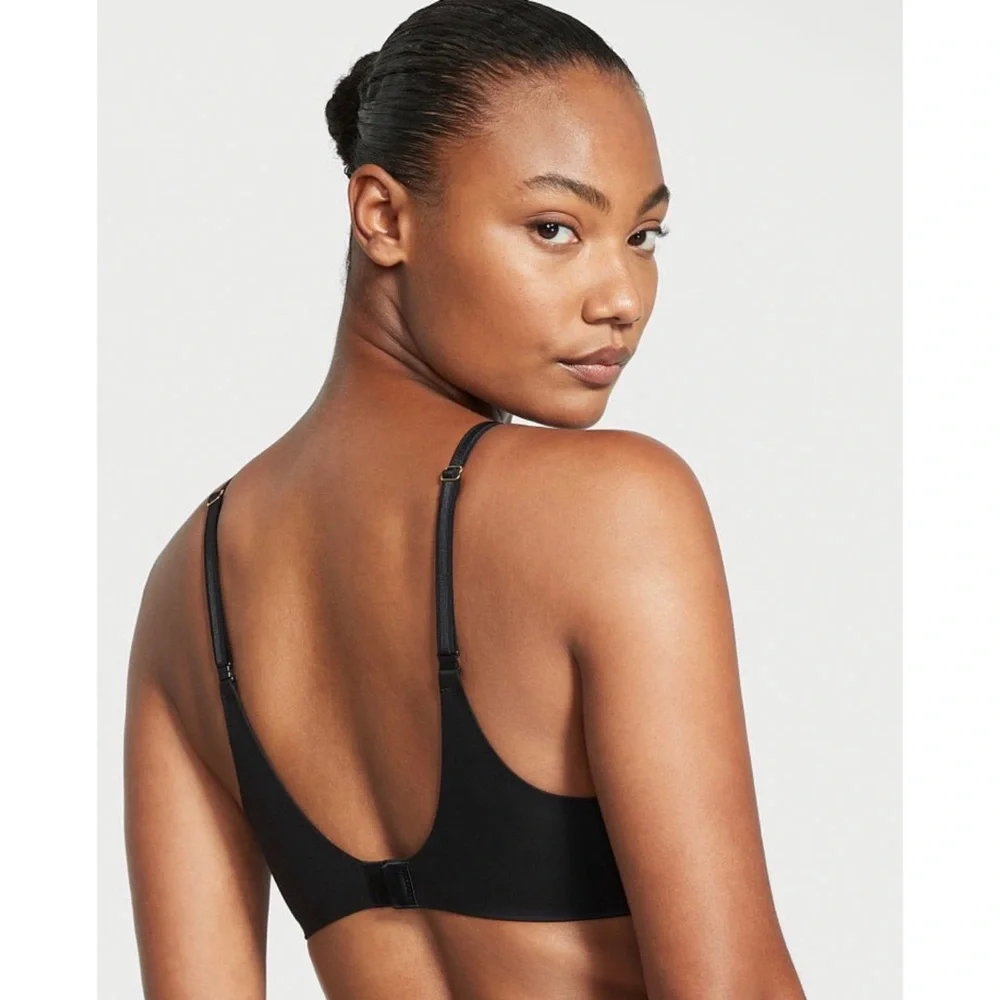 VS Black No Show Bra